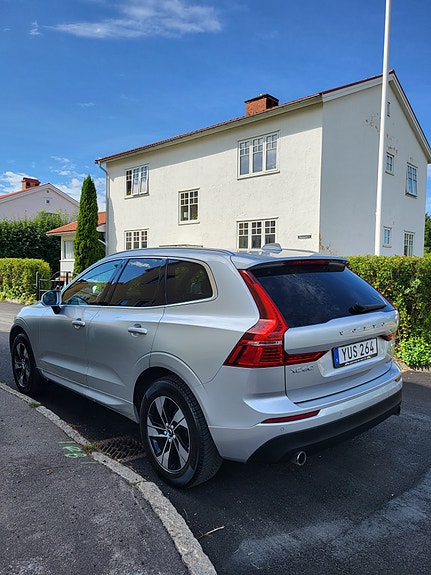 Volvo XC60 4 of 5