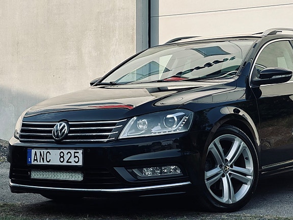 Volkswagen Passat 2 of 5