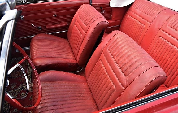 Chevrolet Corvair 5 of 5