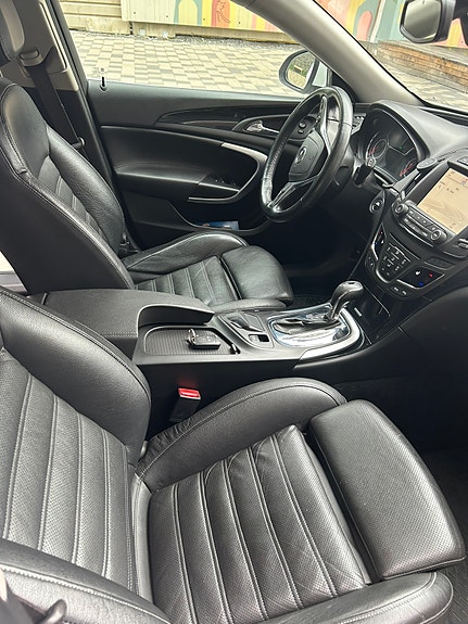 Opel Insignia Country Tourer 6 of 12