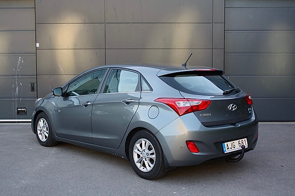 Hyundai i30 4 of 5