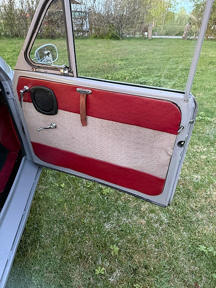 Morris Minor 9 of 11