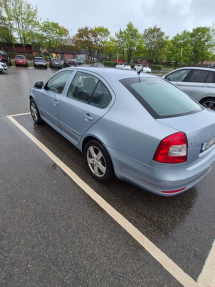 Skoda Octavia 12 of 15