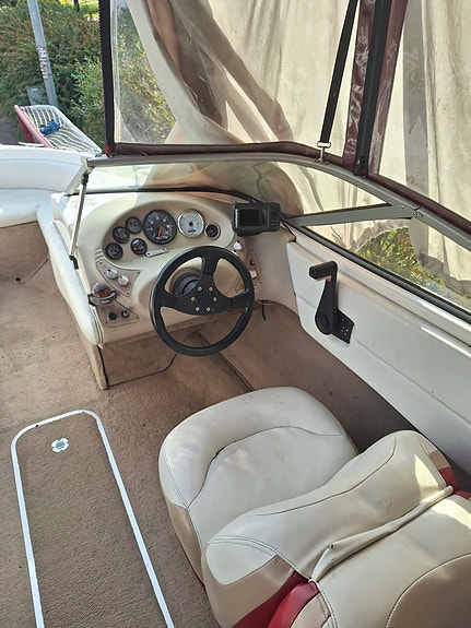 Wellcraft Excel 21xs 3 of 5
