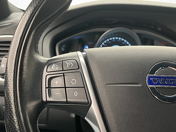 Volvo V40 30 of 30