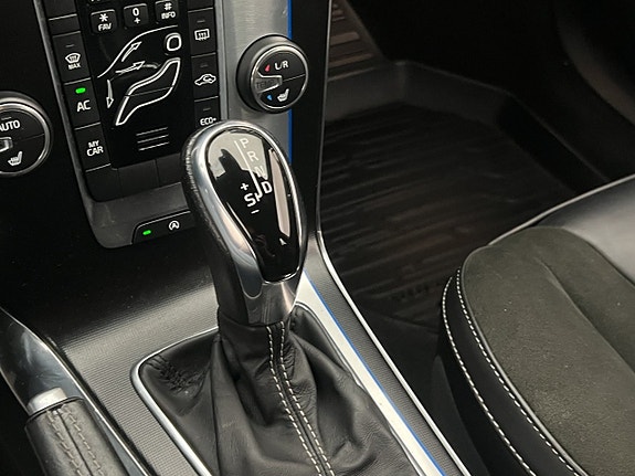 Volvo V40 28 of 30