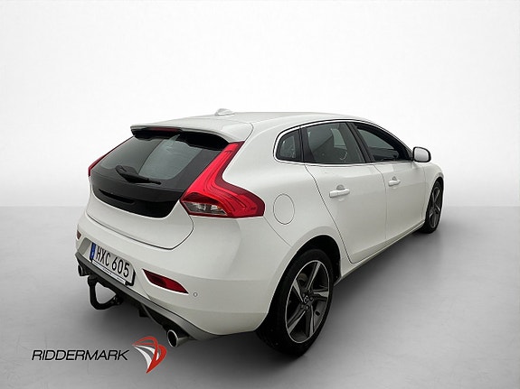 Volvo V40 8 of 30