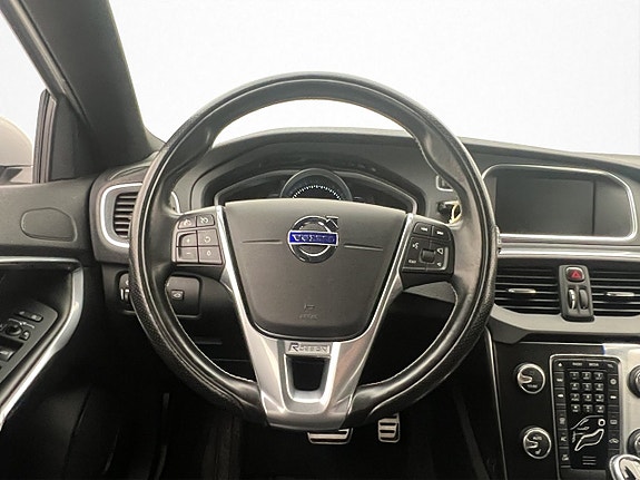 Volvo V40 20 of 30