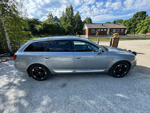 Audi A6 allroad 3 of 5