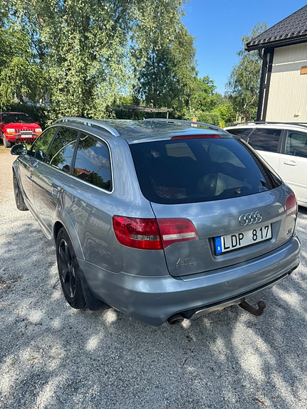 Audi A6 allroad 6 of 14