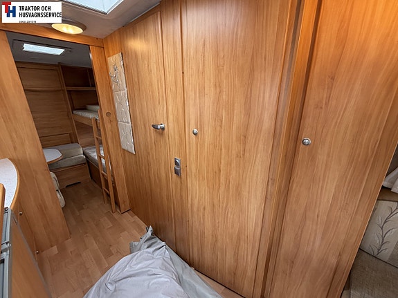 Adria ADORA 552 UK Barnkammarvagn Våningssäng -08 9 of 18