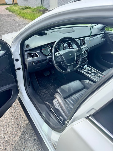 Peugeot 508 RXH 7 of 18