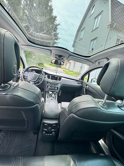 Peugeot 508 RXH 12 of 18