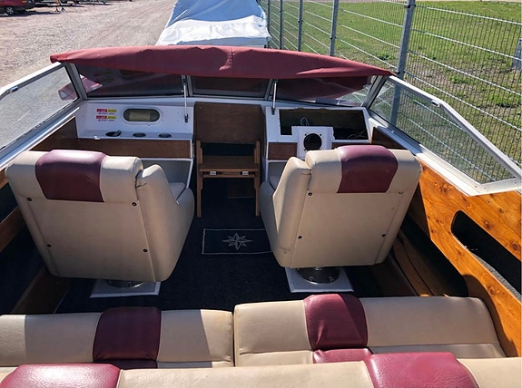 Legend Daycruiser 21 4 of 6