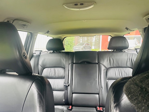 Volvo V70 8 of 11