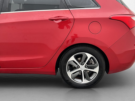 Hyundai i30 11 of 28