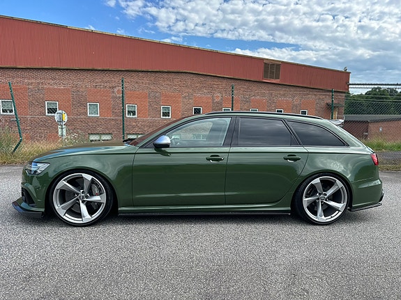 Audi RS6 2 of 5