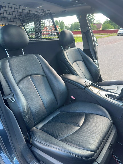 Mercedes-Benz E220 d 8 of 9