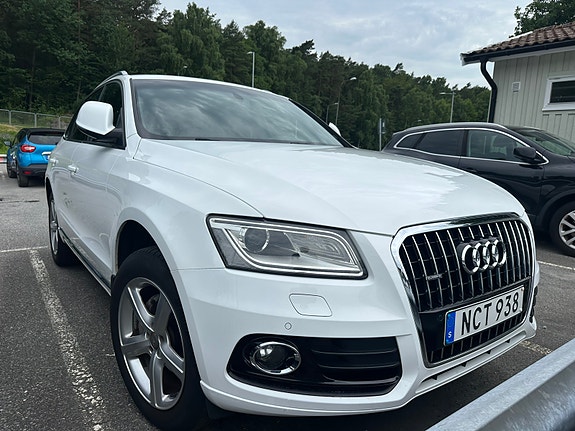 Audi Q5 2 of 5