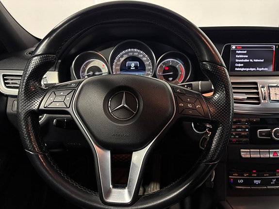 Mercedes-Benz E220 18 of 30