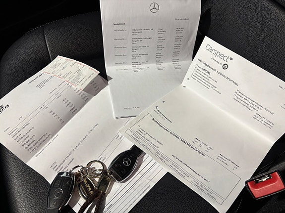 Mercedes-Benz E220 29 of 30