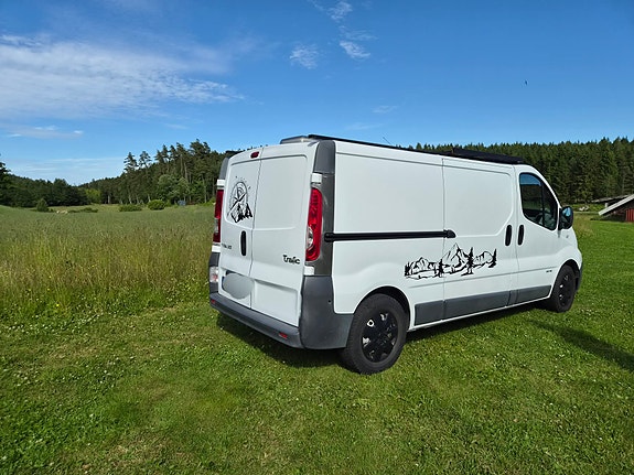 Renault Trafic 2 of 10
