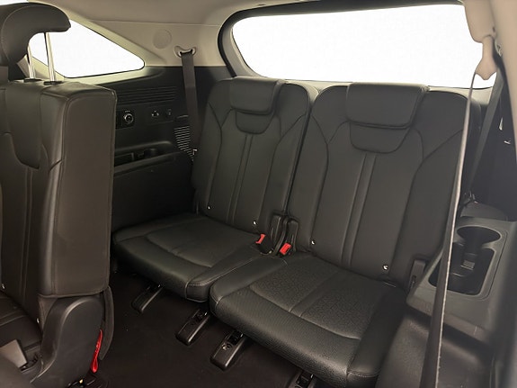 Kia Sorento 20 of 30