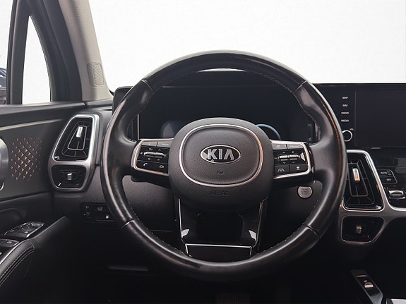 Kia Sorento 19 of 30