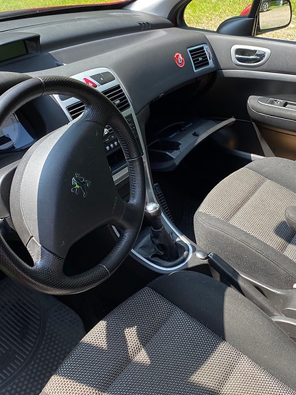 Peugeot 307 SW 3 of 5
