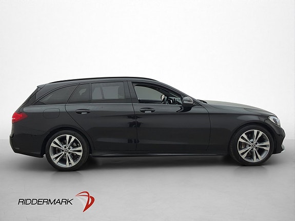 Mercedes-Benz C200 9 of 30