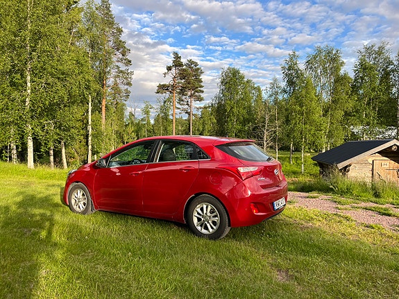 Hyundai i30 3 of 5