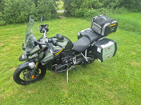 Triumph TIGER EXPLORER XC 9 of 11