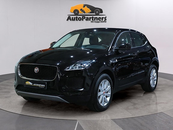 Jaguar E-PACE 2 of 25