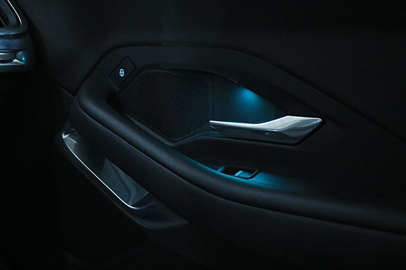 Jaguar E-PACE 12 of 25