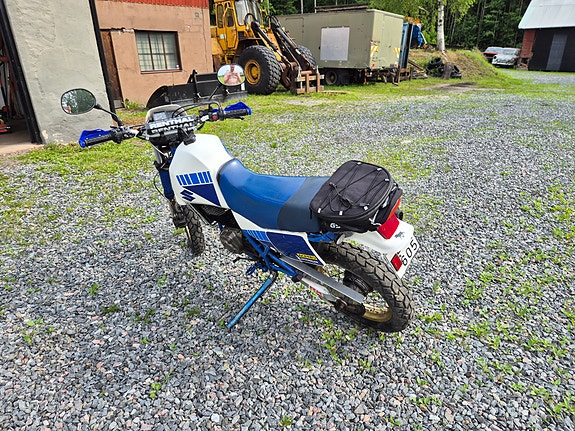 Suzuki 5 of 8