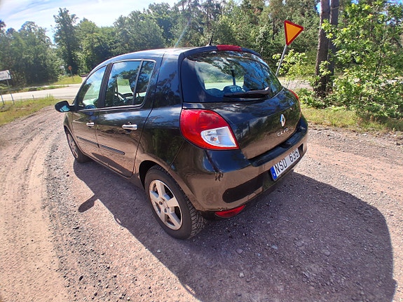 Renault Clio 4 of 5