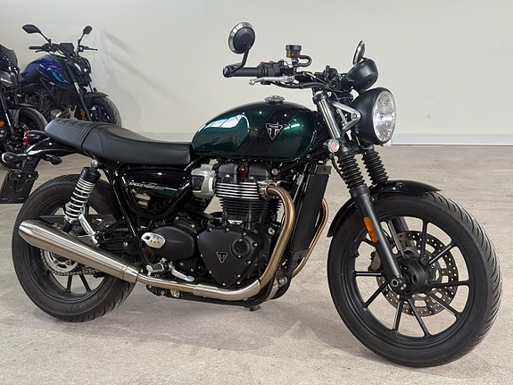 Triumph Speed Twin 900 Nyskick låga mil 0kr insats räntekampanj 3,45 2 of 11