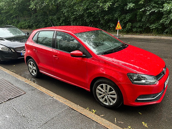 Volkswagen Polo 2 of 4