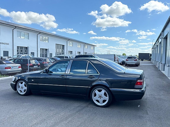 Mercedes-Benz S420 6 of 11