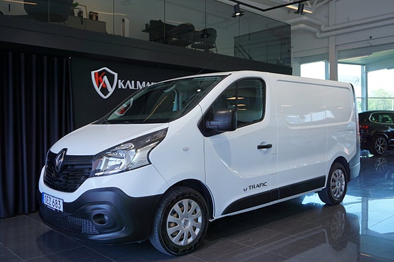 Renault Trafic 4 of 5