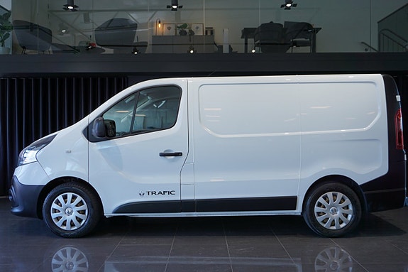 Renault Trafic 3 of 5