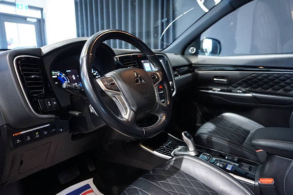 Mitsubishi Outlander 14 of 20