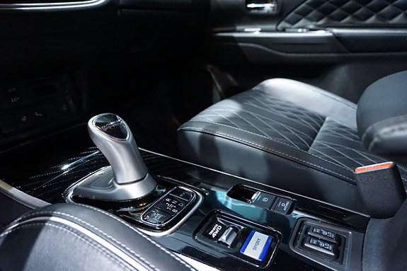 Mitsubishi Outlander 17 of 20