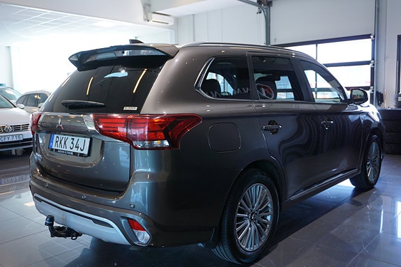 Mitsubishi Outlander 7 of 20