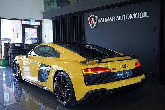 Audi R8 6 of 8