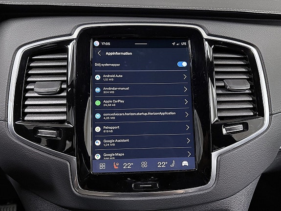 Volvo XC90 26 of 30