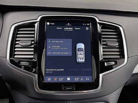 Volvo XC90 20 of 30