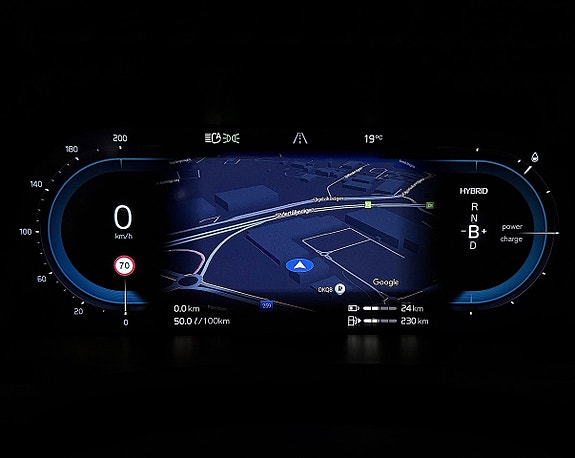 Volvo XC90 15 of 30