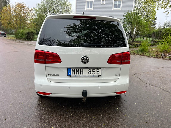 Volkswagen Touran 5 of 13