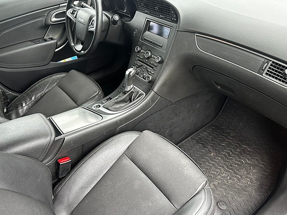 Saab 9-5 5 of 5